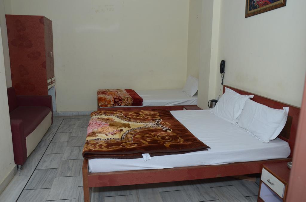 Oyo 15242 Hotel Rathi Palace Jaipur Rom bilde