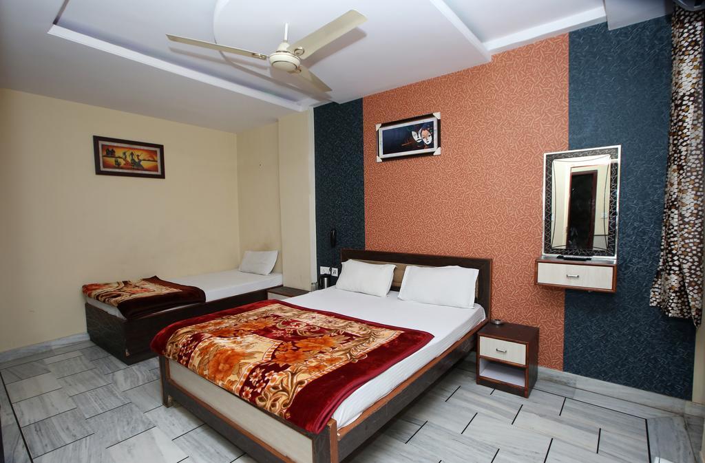 Oyo 15242 Hotel Rathi Palace Jaipur Eksteriør bilde