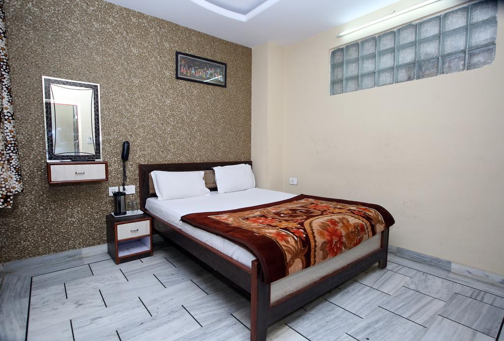 Oyo 15242 Hotel Rathi Palace Jaipur Eksteriør bilde