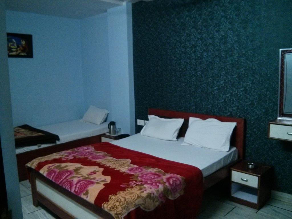 Oyo 15242 Hotel Rathi Palace Jaipur Eksteriør bilde